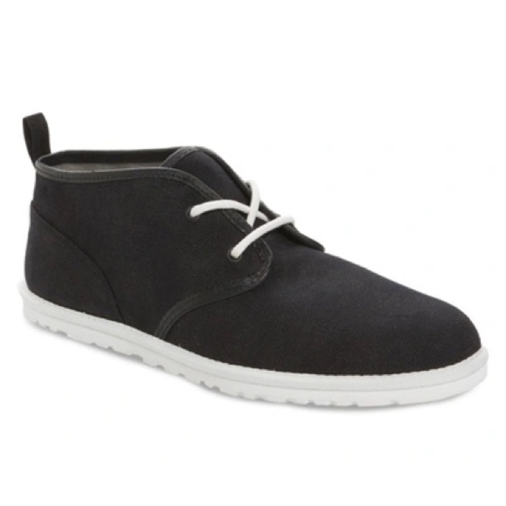 UGG Maksim Canvas Chukka Boots Black Low Lace Up Unisex Size 7 Men 8.5 Women